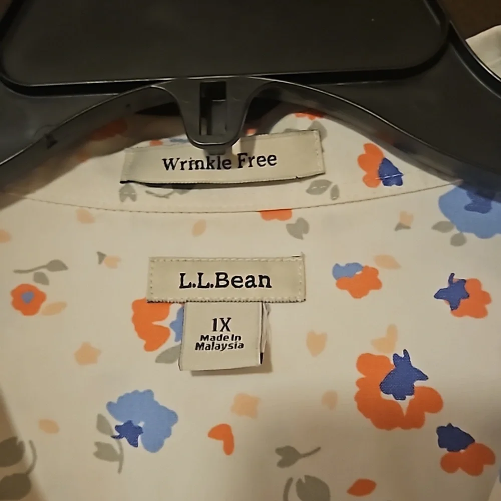 EUC L.L. Bean shirt - Picture 2 of 5